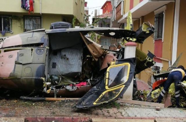 Τουρκία: Στρατιωτικό ελικόπτερο έπεσε σε κατοικημένη περιοχή στην Κωνσταντινούπολη