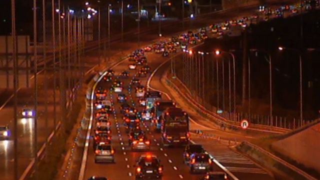 Με προβλήματα η κίνηση στην εο Αθηνών - Λαμίας μετά από τροχαίο