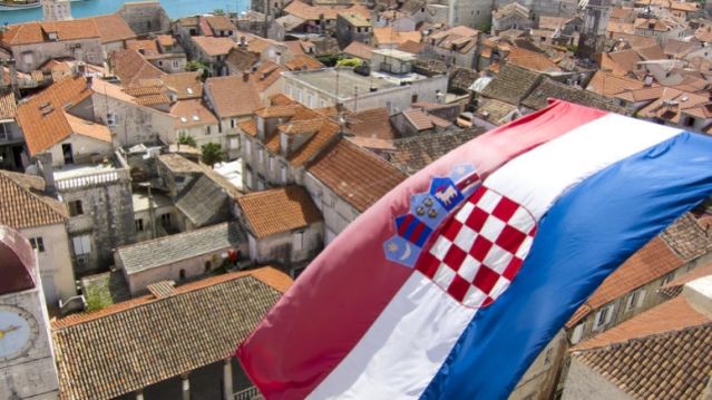 Τη διαγραφή χρεών 60.000 πολιτών σκέφτεται η κροατική κυβέρνηση