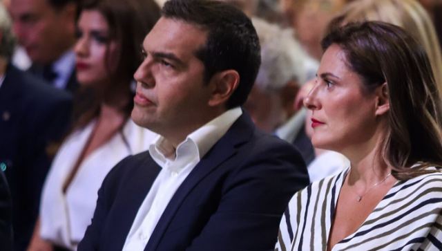 Έφυγε από τη ζωή η μητέρα της Περιστέρας Μπαζιάνα - Ακύρωσε ομιλία του στη Βουλή ο Αλέξης Τσίπρας