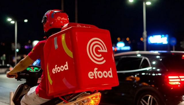 E-food: «Λάθος διατύπωση» λέει τώρα η εταιρεία - Στα «κάγκελα» οι διανομείς μετά την αλλαγή συμβάσεων