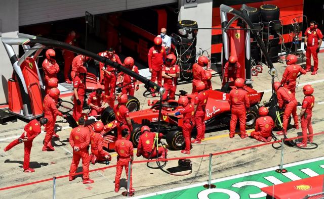 Formula 1: Απίστευτη γκάφα στη Ferrari! Τράκαραν μεταξύ τους Φέτελ και Λεκλέρκ