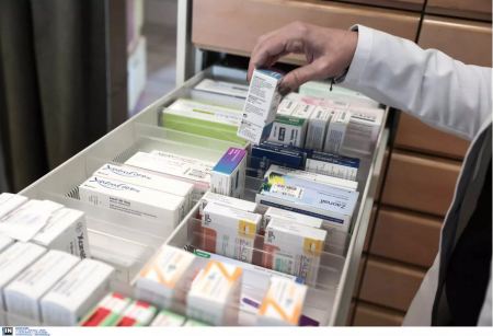 Αυτά είναι τα 15 ακριβά φάρμακα για σοβαρές παθήσεις για τα οποία απαιτείται ηλεκτρονική προέγκριση - Η λίστα του ΕΟΠΥΥ