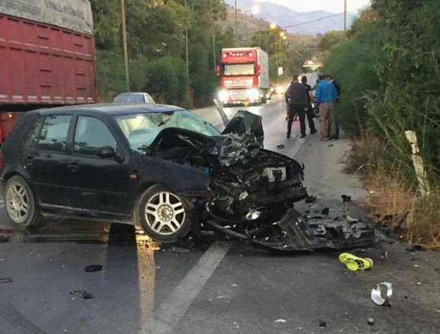 Κρήτη: Μετωπική θανάτου για οδηγό μηχανής – Διαλύθηκε το αυτοκίνητο που τον σκότωσε ακαριαία [pics]