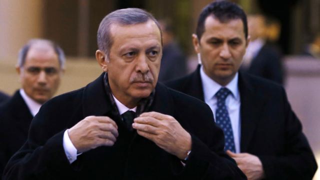 Επίθεση Ερντογάν σε Financial Times για την τουρκική οικονομία