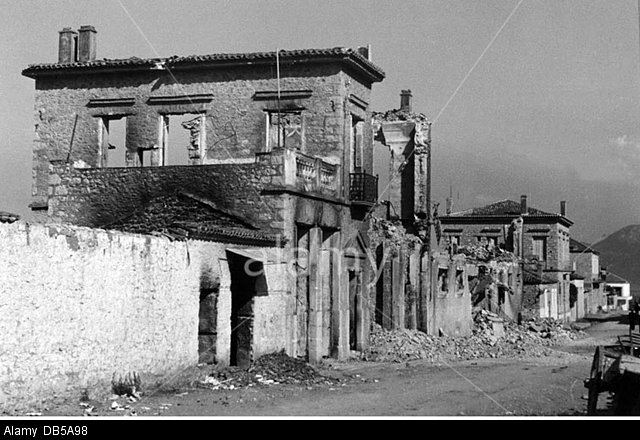 Λαμία: Μια συγκλονιστική ιστορία από τον βομβαρδισμό της πόλης το 1941
