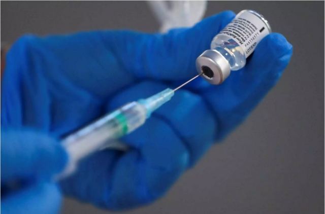 Αποκάλυψη: Η τιμή «φαρμάκι» που ζητούσε η Pfizer από την ΕΕ για το εμβόλιο