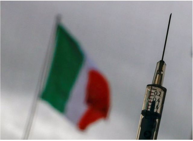 Ιταλία: 12.694 νέα κρούσματα κορωνοϊού, 251 νεκροί και πάνω από 15.000.000 εμβόλια συνολικά