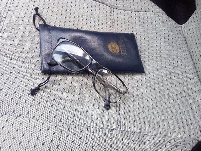 Χάθηκε ένα ζευγάρι γυαλιά στην πλατεία Λαού