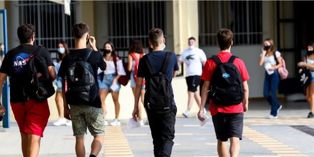 «Χοντρέλα, γυαλάκια, πελεκάνε» -Στα δικαστήρια μαθητής και διευθύντρια Λυκείου για bullying σε 14χρονη