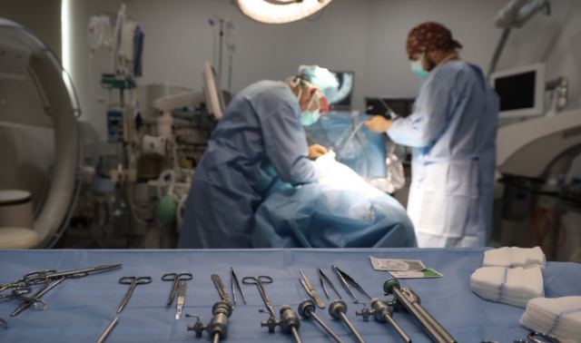 Θετική στον κορωνοϊό γιατρός στο ΓΝ Λαμίας - Κλειστά τα χειρουργεία