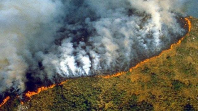 Σοκαριστικό βίντεο δείχνει όλες τις φωτιές που έπληξαν τη Γη το 2019 (vid)