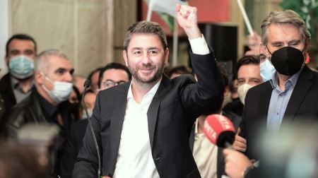 Νίκος Ανδρουλάκης: «Το ΠΑΣΟΚ επέστρεψε, ανοίγει μία νέα σελίδα»