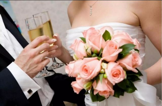 Κορωνοϊός: Σε καραντίνα όλοι οι καλεσμένοι σε γάμο στις Σέρρες – Θετικά 5 άτομα