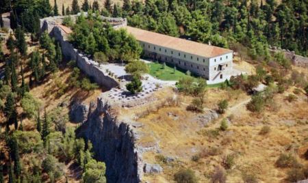 Θέμης Χειμάρας: «Στόχος η επαναλειτουργία του αναψυκτήριου στο Κάστρο της Λαμίας»