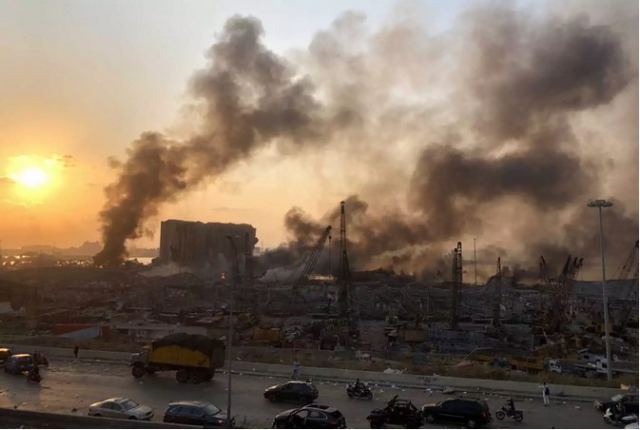 Βηρυτός: Τουλάχιστον 78 νεκροί και 4.000 τραυματίες από τις κολοσσιαίες εκρήξεις – Ανατινάχτηκαν 2.750 τόνοι νιτρικού αμμωνίου!