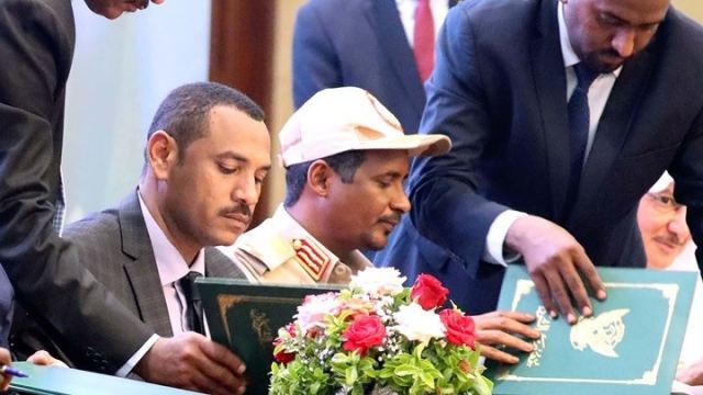 Σουδάν: Οι στρατιωτικοί όρισαν ήδη τρία μέλη που θα συμμετέχουν στο νέο ηγετικό συμβούλιο