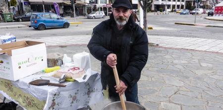 Πολυχρονόπουλος: Του ζήτησαν να δείξει φωτογραφία του από το παρελθόν του και αρνήθηκε