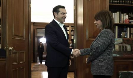 Εκλογές 2023: Στο Προεδρικό Μέγαρο ο Αλέξης Τσίπρας, για τη διερευνητική εντολή από την Κατερίνα Σακελλαροπούλου
