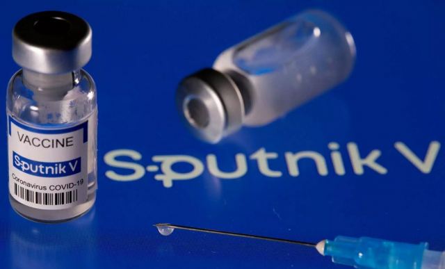 Sputnik V: Οι δημιουργοί του μηνύουν την υγειονομική αρχή της Βραζιλίας για παραπληροφόρηση