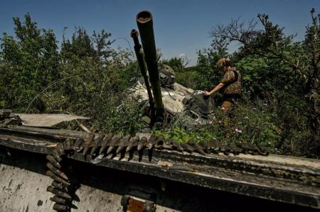 «Διαρρήξαμε τη ρωσική γραμμή άμυνας κοντά στην Μπαχμούτ», υποστηρίζει ο Ουκρανός στρατηγός Σίρσκ