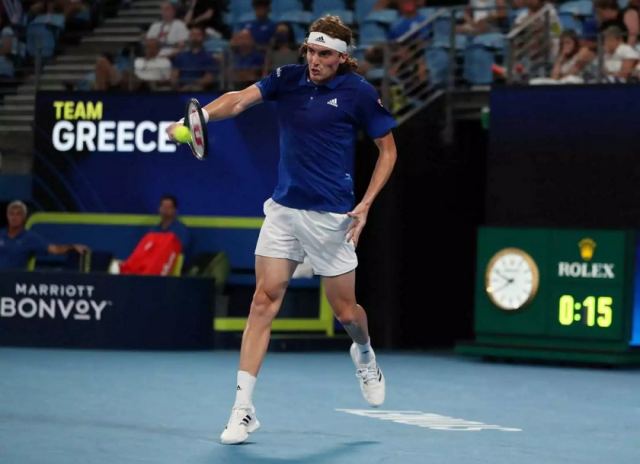 ATP Cup: Ο Στέφανος Τσιτσιπάς ηττήθηκε με 2-1 από τον Ντιέγκο Σβάρτσμαν και η Ελλάδα έχασε από την Αργεντινή και αποκλείστηκε