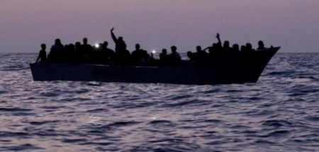 Μεταναστευτικό: Κατά κύματα αποβιβάζονται παράνομα στη Γαύδο μετανάστες από την Αίγυπτο μέσω Λιβύης