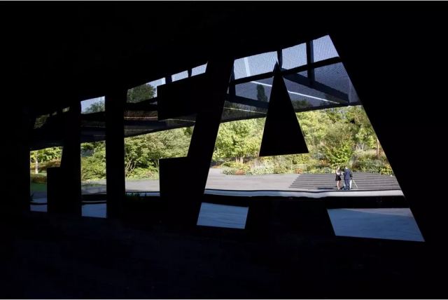 Η FIFA κάνει σκέψεις για τεράστια αλλαγή στο ποδοσφαιρικό καλεντάρι