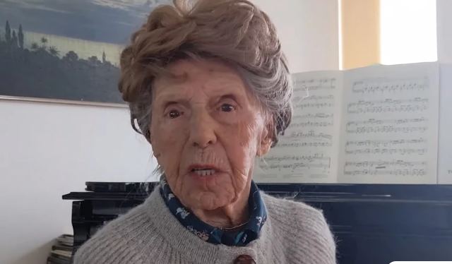Κολέτ Μαζέ: Η 106 ετών πιανίστρια θα κυκλοφορήσει το έκτο της άλμπουμ