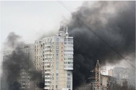 Ουκρανία: Ρωσικός πύραυλος έπληξε την Οδησσό, ανακοίνωσαν οι αρχές του Κιέβου