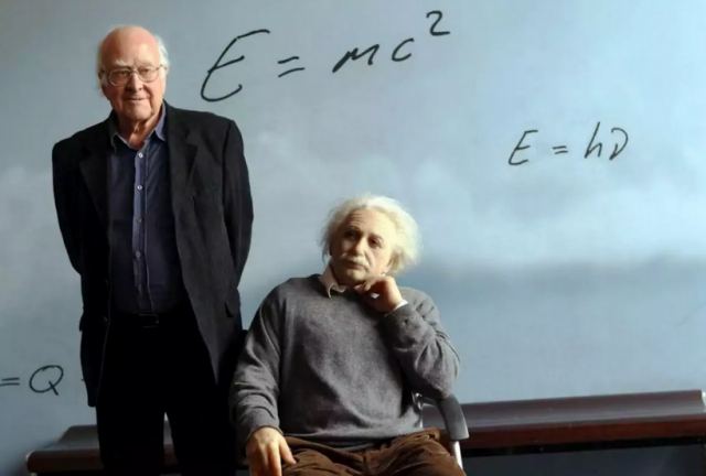 Μπορεί ο Αϊνστάιν να έχει κάνει λάθος; «Χάρτης» της σκοτεινής ύλης δείχνει αποκλίσεις από τη θεωρία της σχετικότητας
