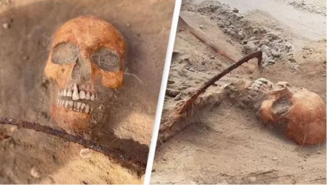 Αρχαιολόγοι αντίκρισαν τη φρίκη: Σκελετό με ένα δρεπάνι καρφωμένο στο λαιμό