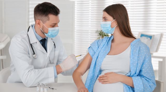 Κορωνοϊός - Εμβόλια: Δέκα πράγματα που ισχύουν για εγκύους και θηλάζουσες μητέρες