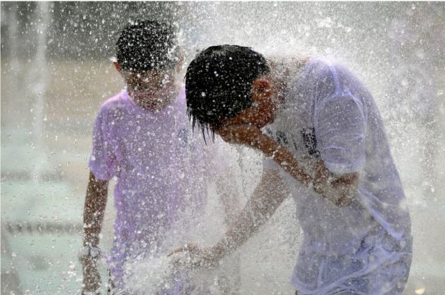 Κίνα: «Έσπασαν» τα θερμόμετρα - Καταγράφηκε θερμοκρασία ρεκόρ 52,2°C