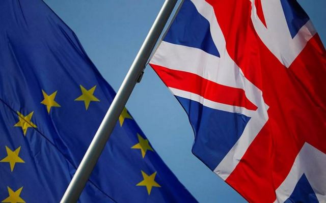 Brexit: Για συμφωνία έστω και στο “παρά πέντε” ελπίζουν Βρετανία και ΕΕ