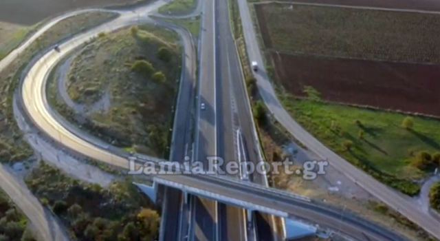 Άδεια η εθνική οδός Αθηνών - Λαμίας! Δείτε βίντεο από drone