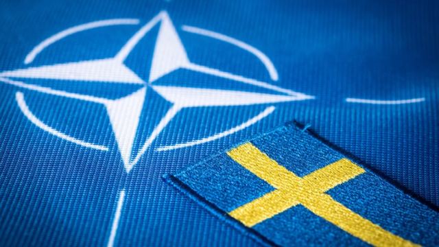 Ιστορική στιγμή: Φινλανδία και Σουηδία κατέθεσαν επίσημα αίτημα ένταξης στο ΝΑΤΟ