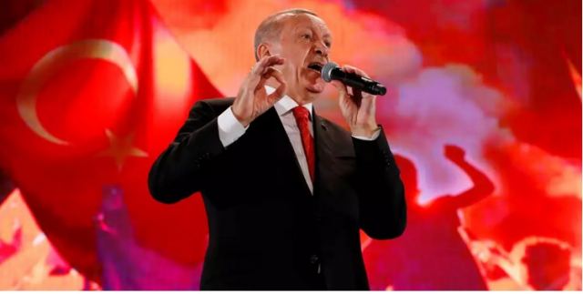 Bloomberg: Αυτή είναι η “έκπληξη” που υποσχέθηκε ο Ερντογάν για την Παρασκευή