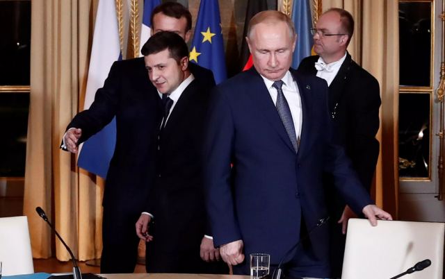 Πόλεμος στην Ουκρανία: Ο Ζελένσκι θέλει «πάση θυσία» συνάντηση με Πούτιν, είπε στους διαπραγματευτές