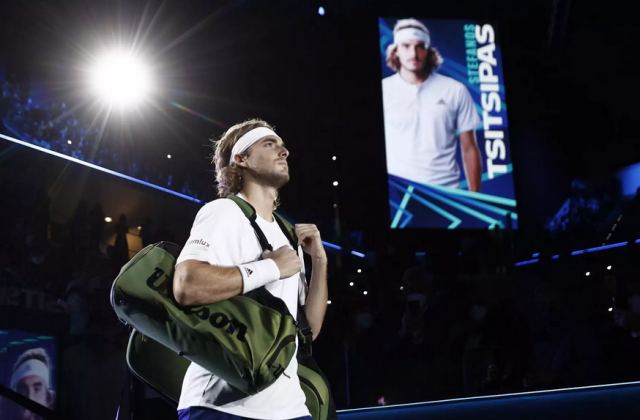 Στέφανος Τσιτσιπάς: Αποσύρθηκε από το ATP Finals