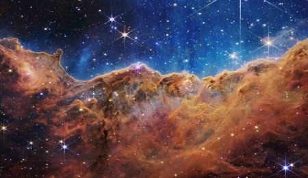 NASA: Εντυπωσιάζουν οι νέες φωτογραφίες του τηλεσκοπίου James Webb από το &quot;βαθύ σύμπαν&quot;