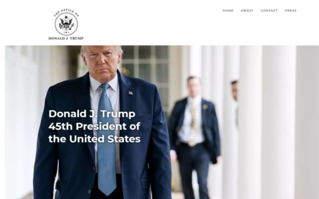Ο Ντόναλντ Τραμπ εγκαινίασε το καινούργιο του site και προμοτάρει το «έργο» του ως πρόεδρος (pics)
