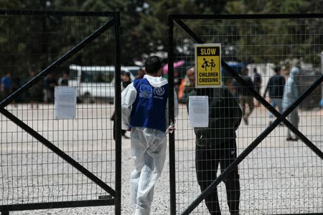 Μαλακάσα: Τέσσερα άτομα έσπασαν την καραντίνα στη δομή μεταναστών - Συνελήφθησαν τα δύο