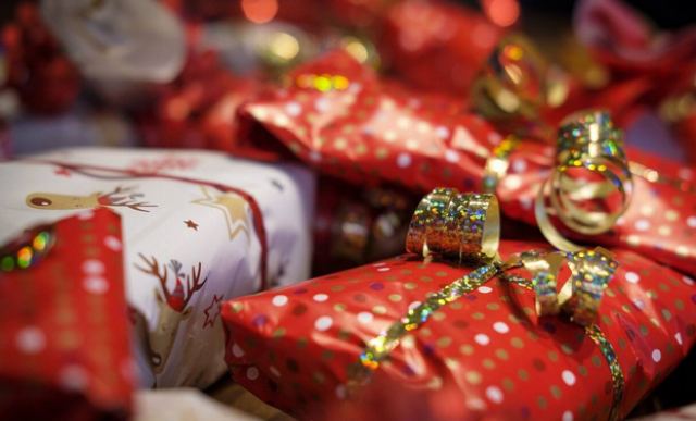 Κοινωνικό μέρισμα: Ποιοι θα πάρουν Χριστουγεννιάτικο μποναμά - Οι προϋποθέσεις και οι «κόφτες»