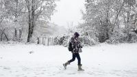 Σε εξέλιξη η κακοκαιρία «Ελπίς» - Επιδείνωση του καιρού με πυκνές χιονοπτώσεις τις επόμενες ώρες