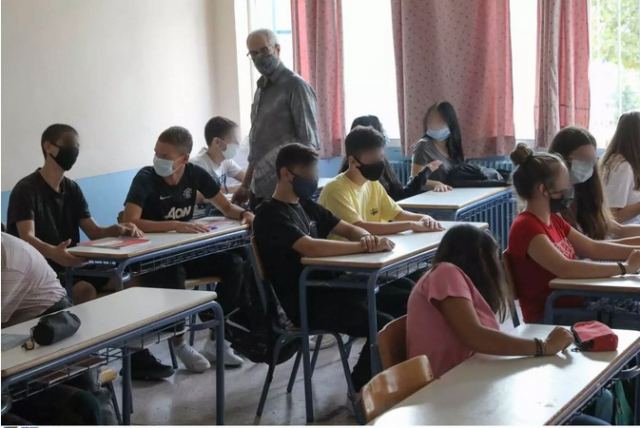 Κορωνοϊός: Κερδίζεται το στοίχημα στα σχολεία – Δεν αποτελούν εστία διασποράς
