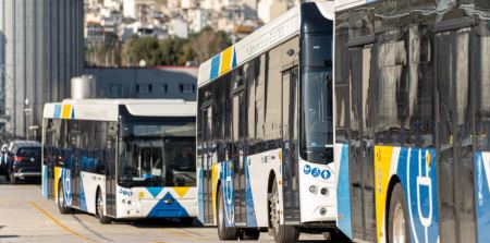 Έφτασαν στην Αθήνα τα πρώτα 140 ηλεκτρικά λεωφορεία: Θα αρχίσουν δοκιμαστικά δρομολόγια (ΦΩΤΟ)