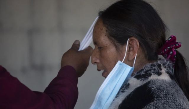 Σκάνδαλο στη Γουατεμάλα: Το υπουργείο Υγείας αγόρασε 30.000 πλαστά τεστ κορωνοϊού