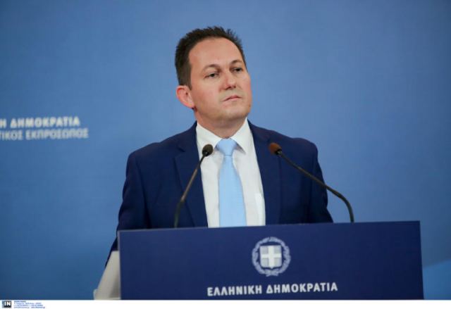 Πέτσας για Τσίπρα: Παρέτεινε την Οδύσσεια των Ελλήνων γιατί ήθελε να γίνει πρωθυπουργός