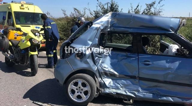 Θεσσαλονίκη: Νεκρή 41χρονη οδηγός σε τροχαίο με αστικό λεωφορείο – ΦΩΤΟ